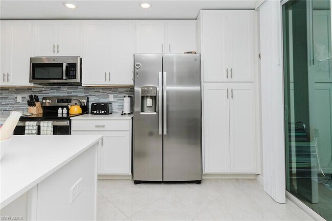 Building Photo - 6047 Ellerston Wy