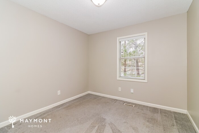 Building Photo - 231 Brookside Dr