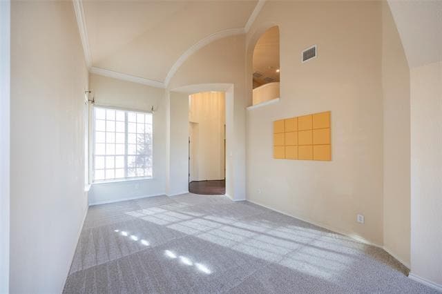 Building Photo - 9208 Longview Dr