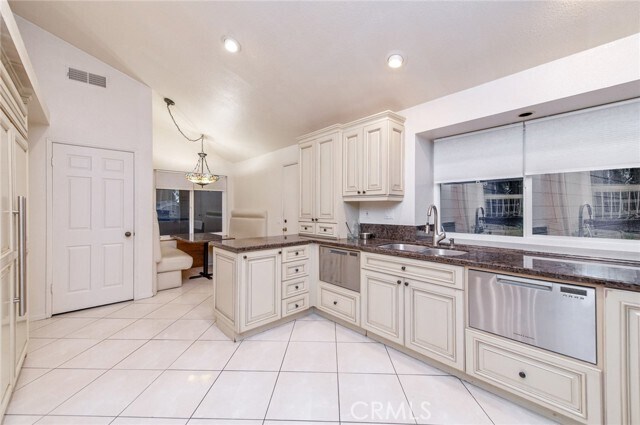 Building Photo - 20 Morning Vw