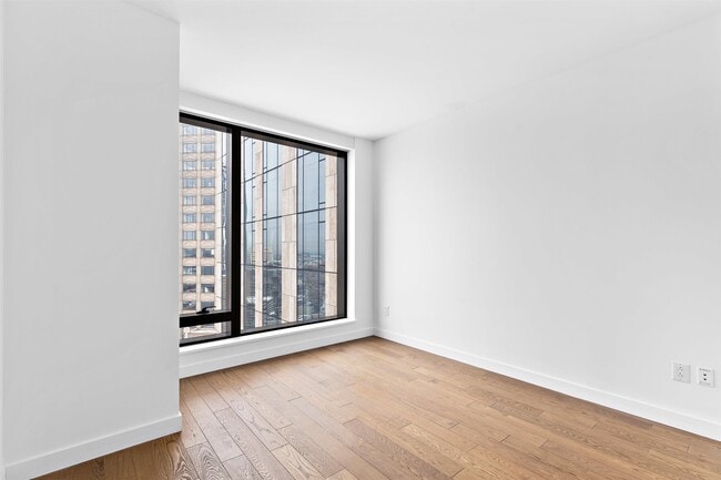 Building Photo - 99 Hudson St