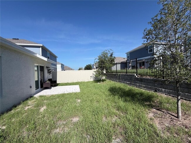Building Photo - 2715 Gentle Rain Dr