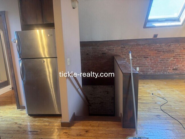 Building Photo - 407 Pearl St