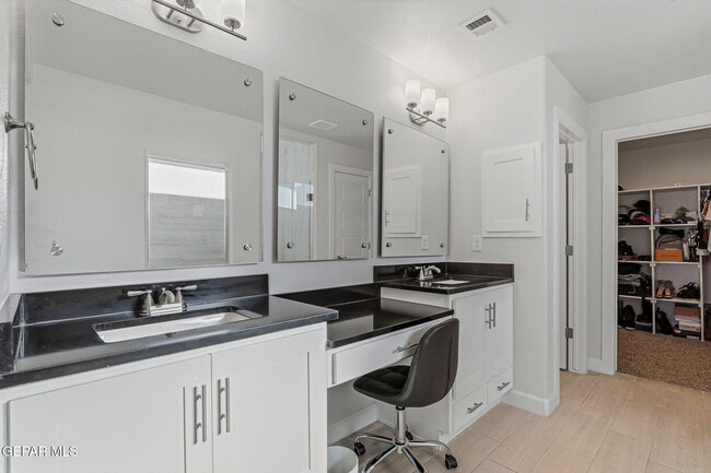 Building Photo - 13054 Grantham Ln