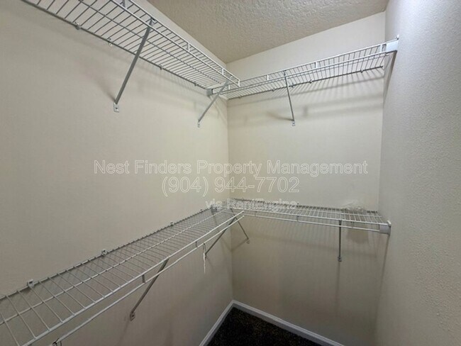 Building Photo - 7947 Echo Springs Rd