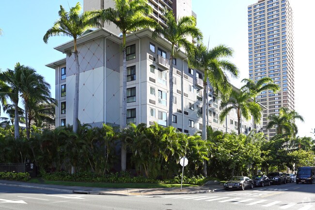 2055 Ala Wai Blvd - Honolulu, HI | Apartment Finder