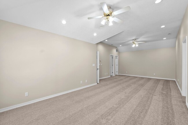 Building Photo - 1226/1228 Brookshire Rd