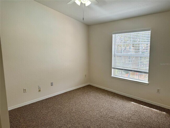 Building Photo - 832 Grand Regency Pointe