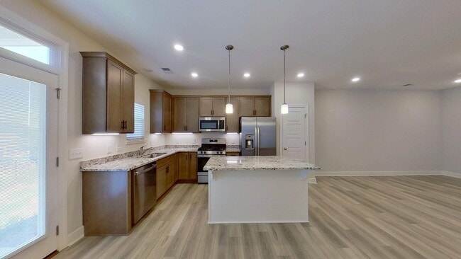 Building Photo - 327 Hollenbeck Pl