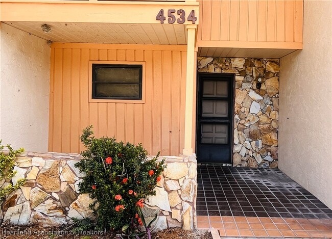 Building Photo - 4534 Lafayette Ave