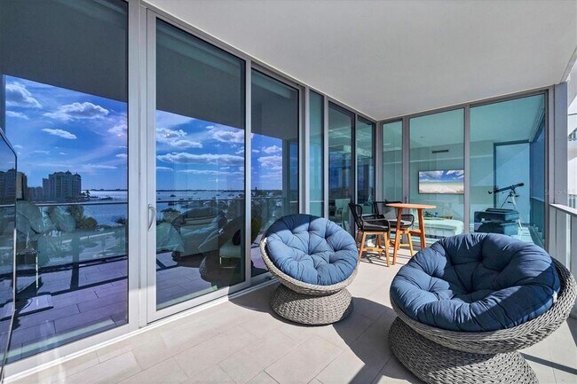 Building Photo - 1155 N Gulfstream Ave