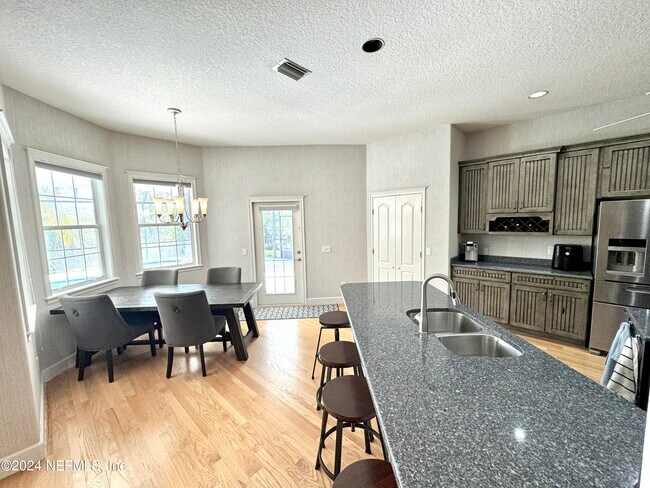 Building Photo - 163 Herons Nest Ln