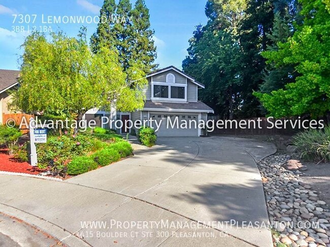 Building Photo - 7307 Lemonwood Way