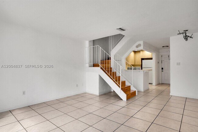 Building Photo - 8650 SW 67th Ave
