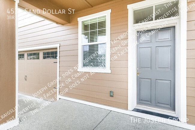 Building Photo - 4535 Sand Dollar Dr