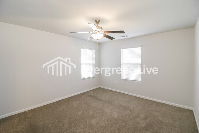 Building Photo - 108 Loblolly Ln