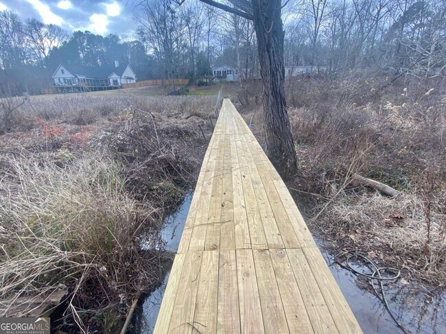 Building Photo - 271 Twilight Shores Dr
