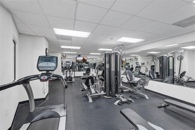 Building Photo - 3430 Galt Ocean Dr