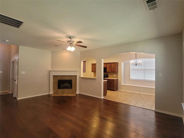 Building Photo - 806 Bens Dr