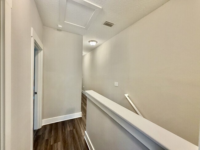 Building Photo - 363 N Sand Palm Rd