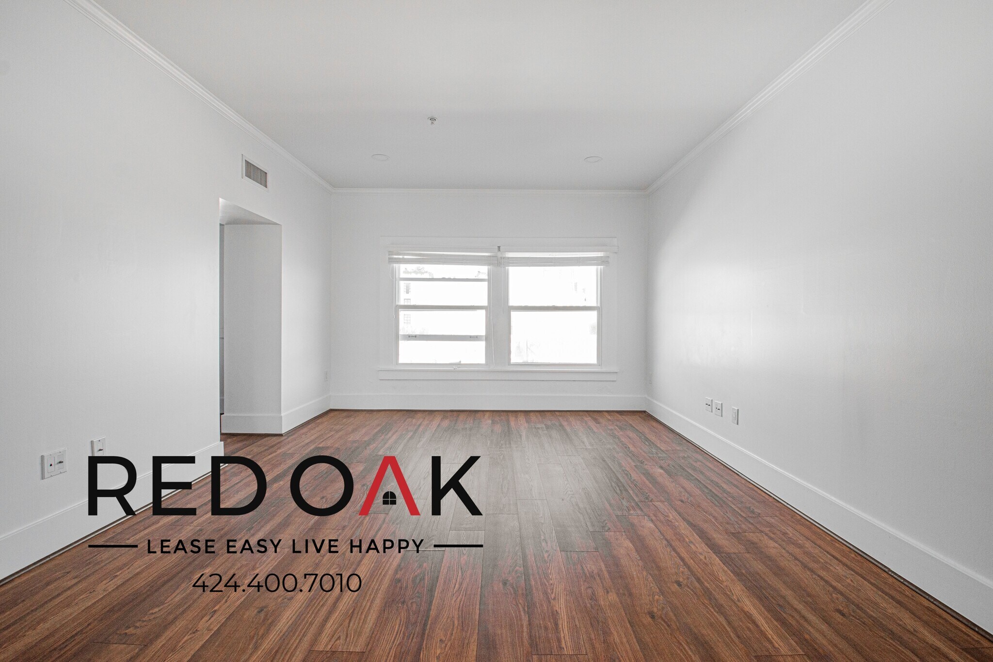 Building Photo - 6533 Hollywood Blvd