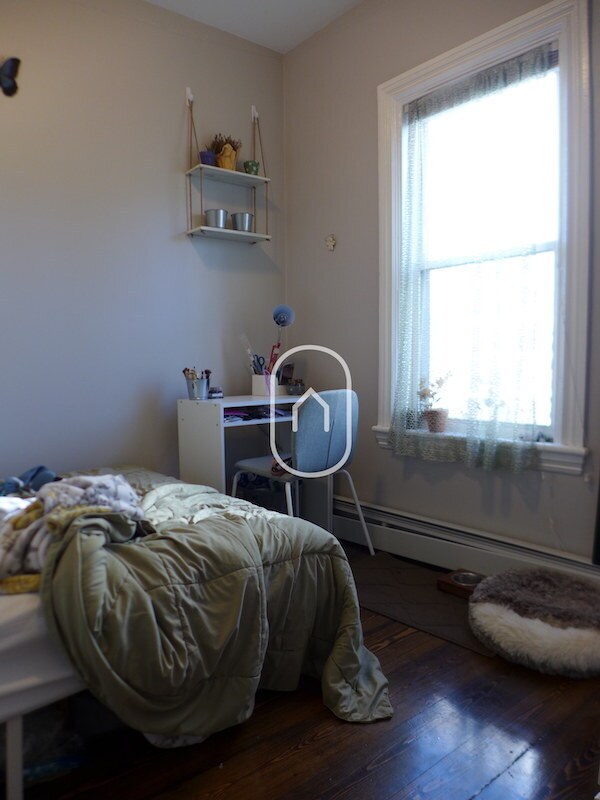 Building Photo - 129 Saint Alphonsus St