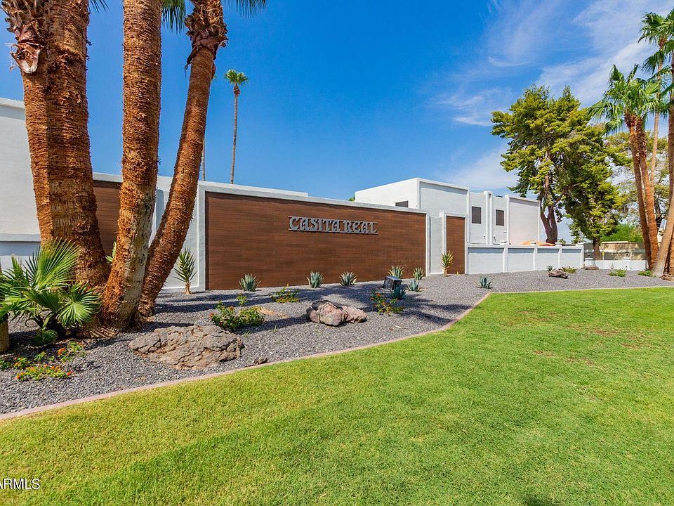 Building Photo - 8562 E Indian School Rd