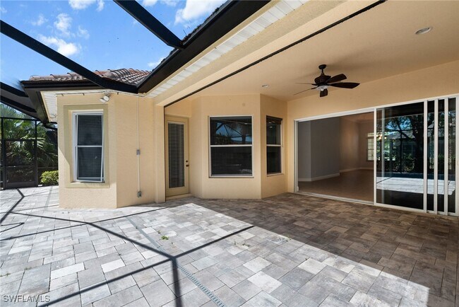 Building Photo - 16119 Coco Hammock Way