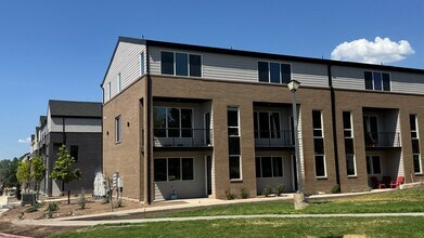 Building Photo - 1950 S 525 W