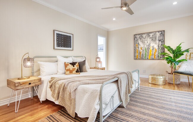 Building Photo - 422 Smithwood Dr