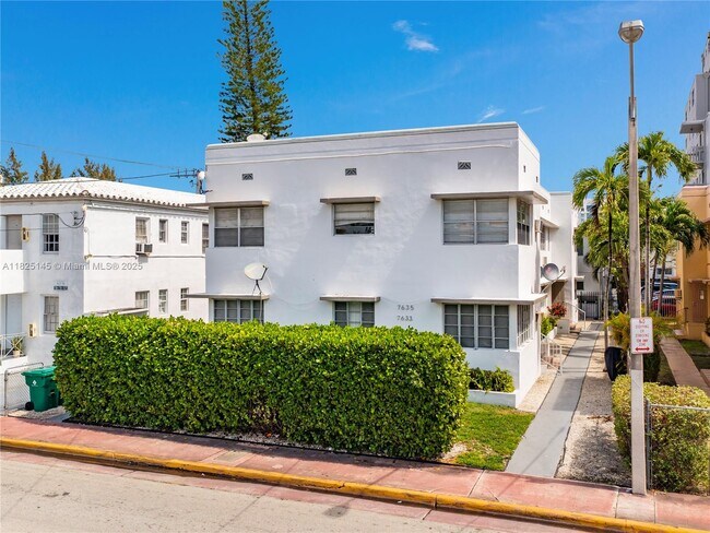Building Photo - 7635 Dickens Ave