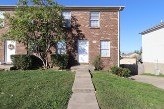 Building Photo - 633 Miles Rd