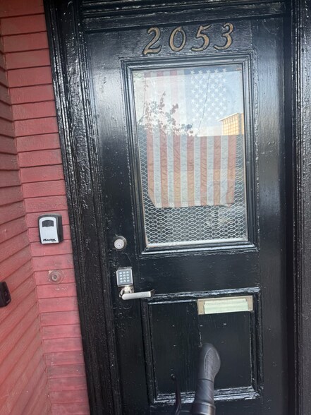 Building Photo - 2055 Berkeley Way