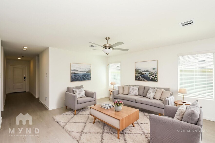 Building Photo - 2716 River Knl Ln