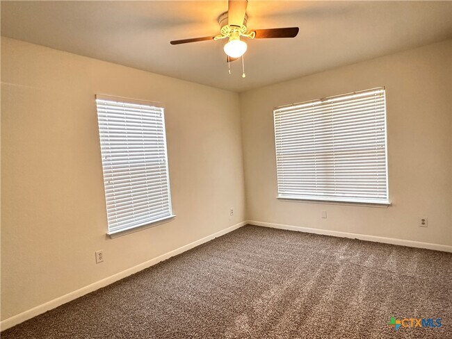 Building Photo - 1501 Earle St