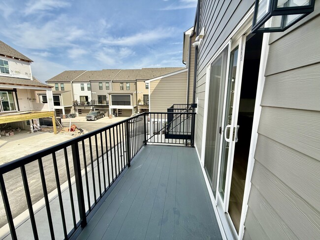 Building Photo - 15913 Misty Blue Aly