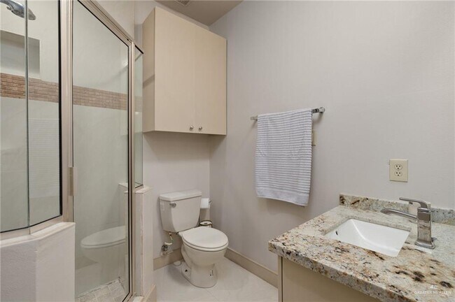 Building Photo - 24 Colorado Ct