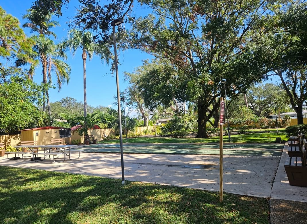 Park/Activity Area - 1845 S Highland Ave