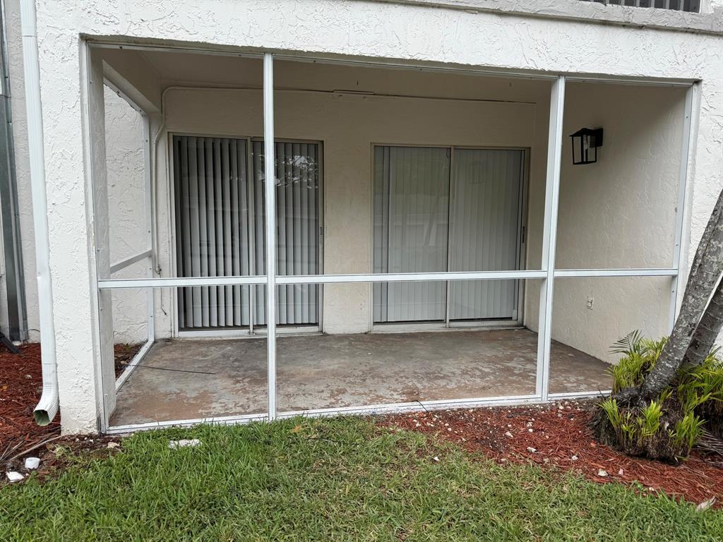 Building Photo - 5760 Rock Island Rd