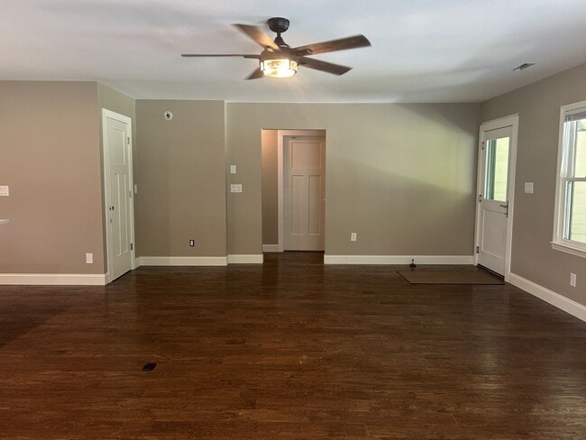 Building Photo - Fully Renovated 3BR/2BA Home with Creek Vi...