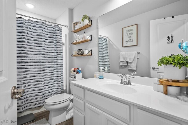 Building Photo - 9256 Preserve Way