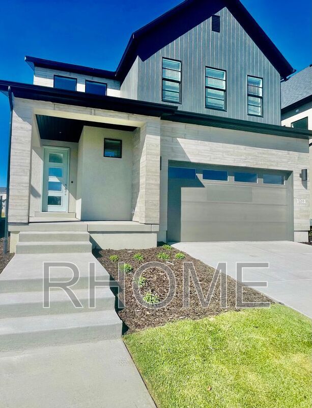 Building Photo - 5066 Elmfield Wy