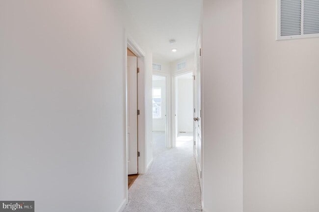 Building Photo - 115 Tuxford Rd