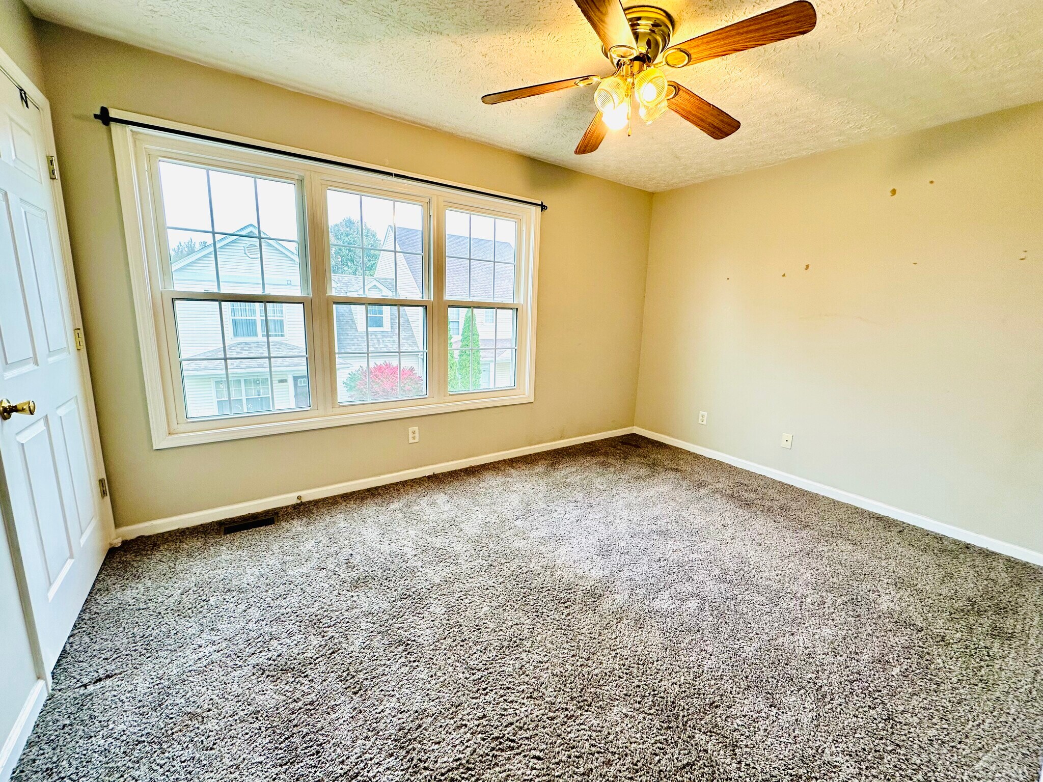 Building Photo - 1705 Stratton Ct