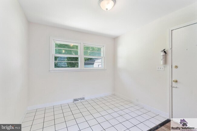 Building Photo - 353 Blackwood Clementon Rd