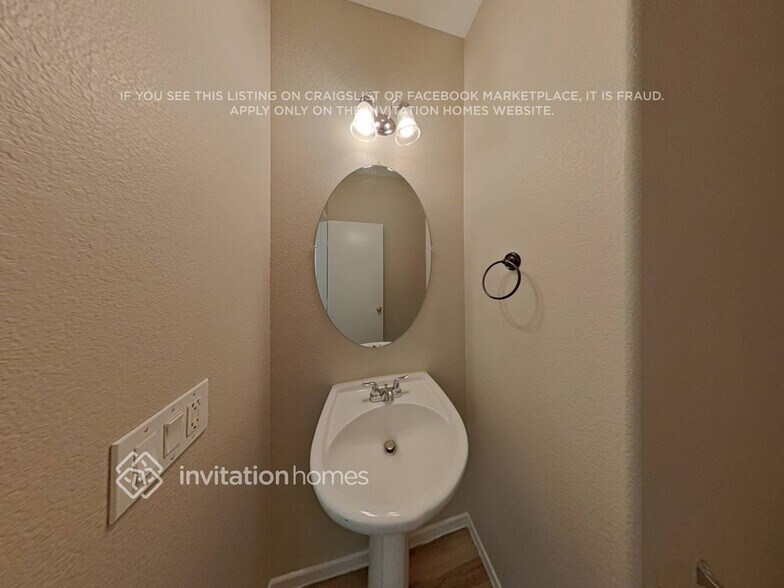 Building Photo - 6229 Mercer Valley St