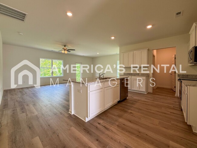 Building Photo - New Construction Home for Rent in Kimberly...