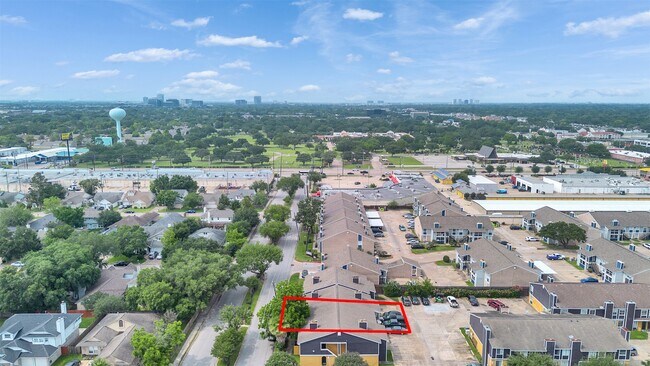 Building Photo - 12658 Ashford Meadow Dr