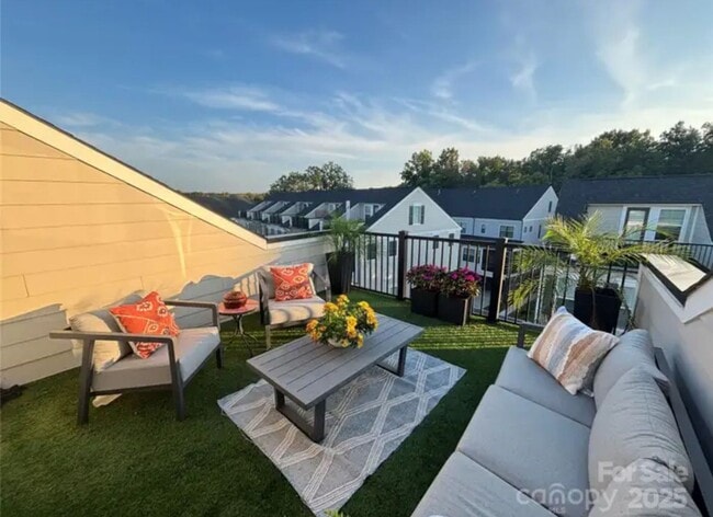 Building Photo - 5018 Harrowsmith Ln