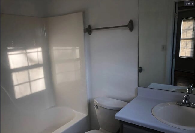 Building Photo - 2614 Church St